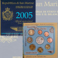 Saint Marin Coffret Euro BU + Pièce de 5 euros en argent 2005